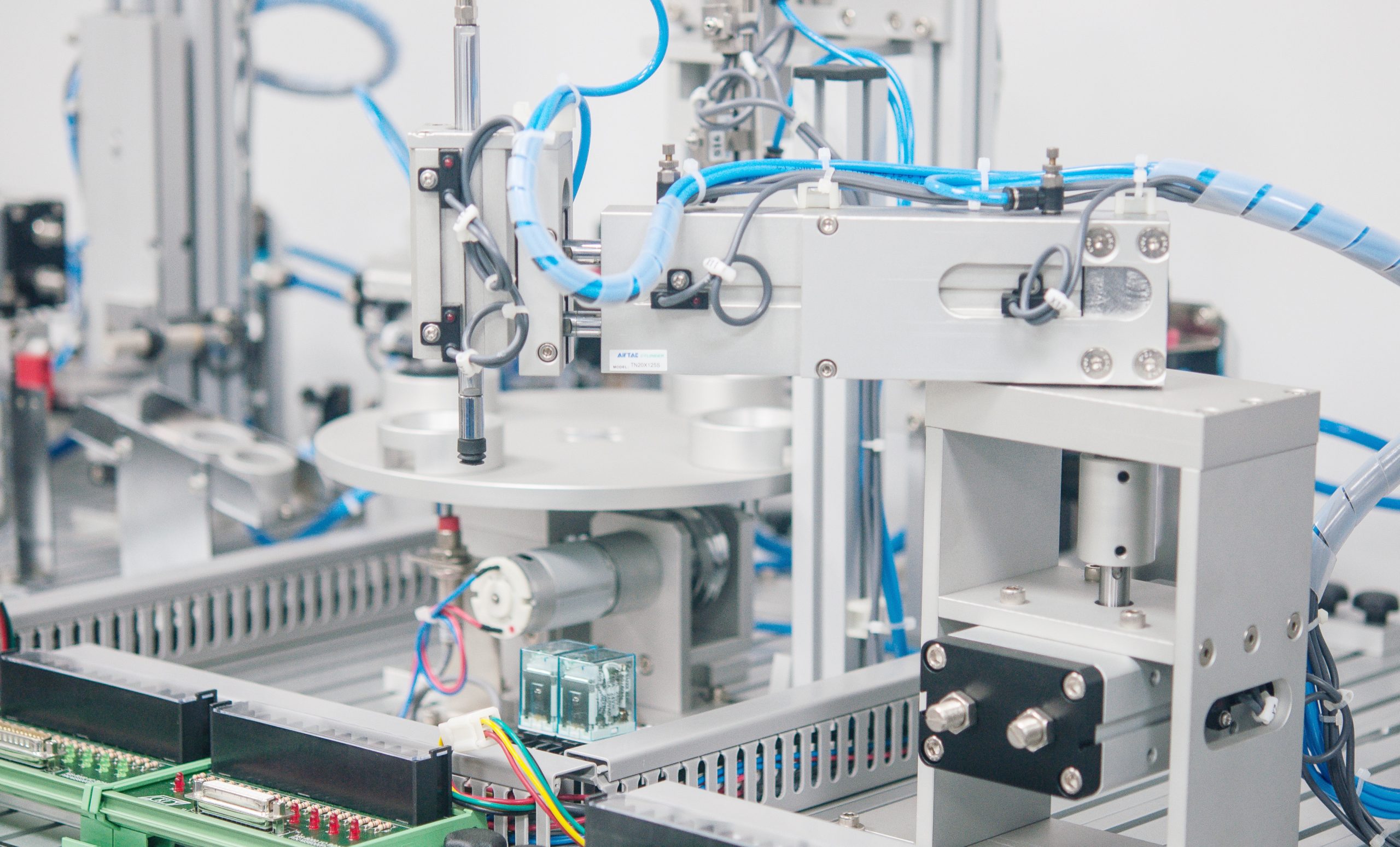 K&H MS-6000 <br> Mechatronics Training System Series - Image 2